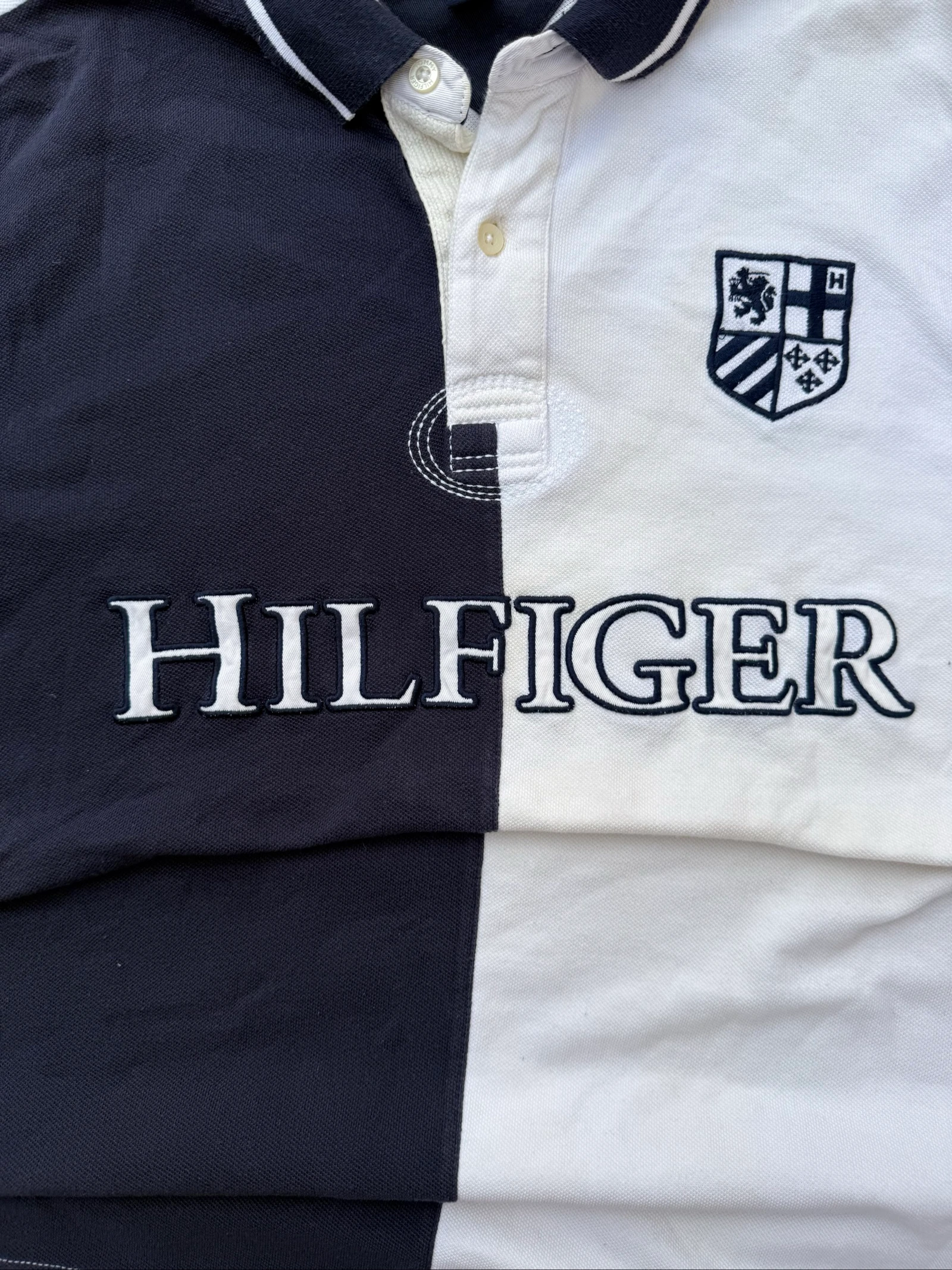 Tommy Hilfiger Polo Half & Half coupe ajustée – photo 2